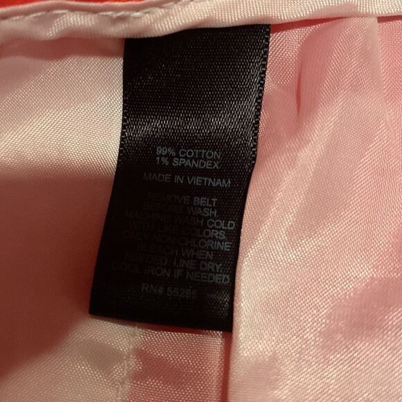 Express Pink Flat Front Shorts Size 2 - Picture 6 of 9